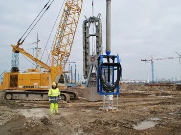 Dragflow EL 25-60 / EL 110-200 sűrű és szilárd anyag tartalmú anyagokhoz! elektromos keverőlapátos merülő iszapszivattyú 2