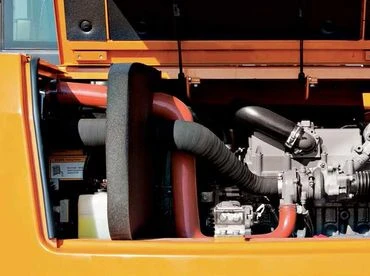 Sany SY75C 7,28 tonnás gumiláncos kotrógép 6