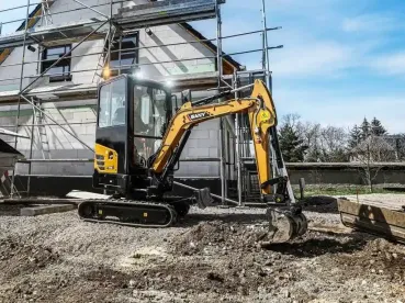 SANY SY18C 1,8 tonnás gumiláncos minikotró