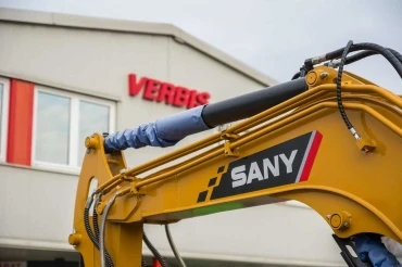 SANY SY26U 2,8 tonnás gumiláncos minikotró 6