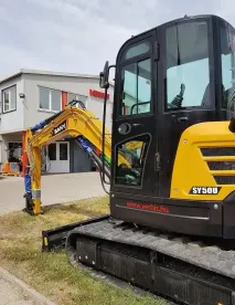 SANY SY50U 5 tonnás gumiláncos kotrógép 11