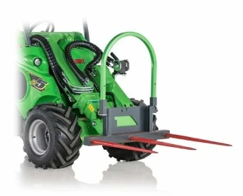 Avant bálatüske kettő és három bálatüskével csomagolás nélküli bálák mozgatásához