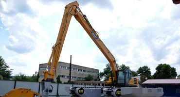 Remu Big Float E22 - Sany SY 215C1