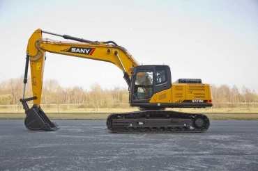 Sany SY215C 23 tonnás lánctalpas kotrógép 8