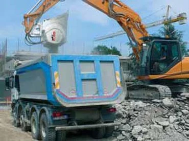 Simex CBE széria kotrógépre rotoros törőkanál 3