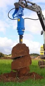 Auger Torque 3000MAX, 3500MAX, 4500MAX 2-5 t közötti minikotrókhoz ajánlott hidraulikus talajfúró 2