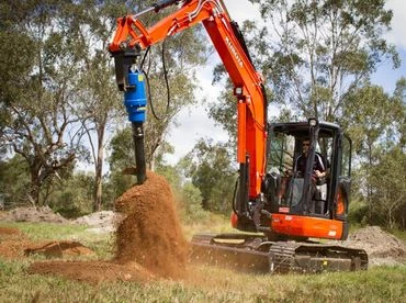 Auger Torque 5000, 7000, 7000MAX, 8000MAX 4,5-8t közötti kotrókhoz és kotró-rakodóhoz ajánlott hidraulikus fúrómeghajtó 3