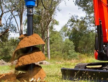 Auger Torque 5000, 7000, 7000MAX, 8000MAX 4,5-8t közötti kotrókhoz és kotró-rakodóhoz ajánlott hidraulikus fúrómeghajtó 6