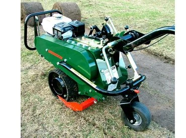 Groundsman TMC26 30-50 cm széles késekkel gyepfelszedő 2