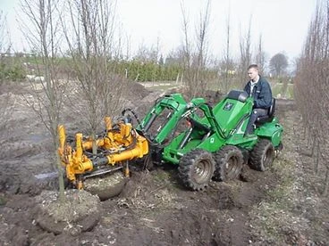 Optimal P650/55 rakodóhoz, traktorhoz fakiemelő adapter 4