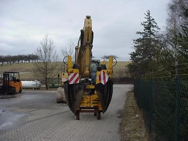 Optimal 1800 rakodóhoz, teherautóhoz fakiemelő adapter 3