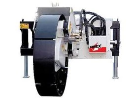 SIMEX Vibrációs tömörítőkerék